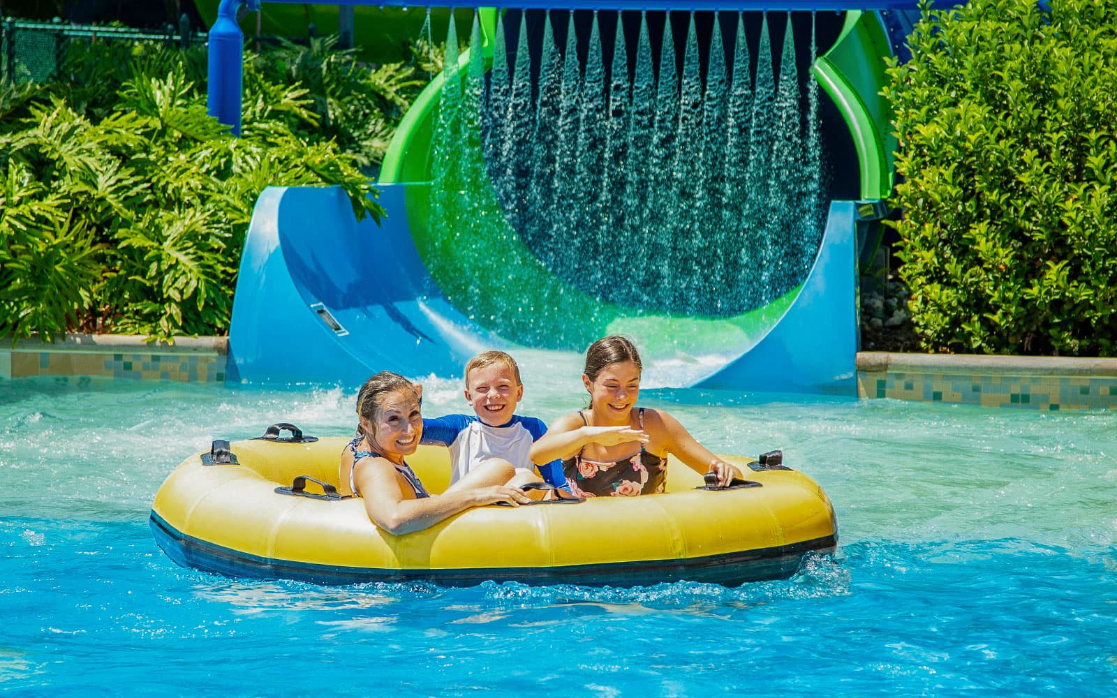 Amverton Riverine Splash Tickets in Selangor - Features | TickYourList