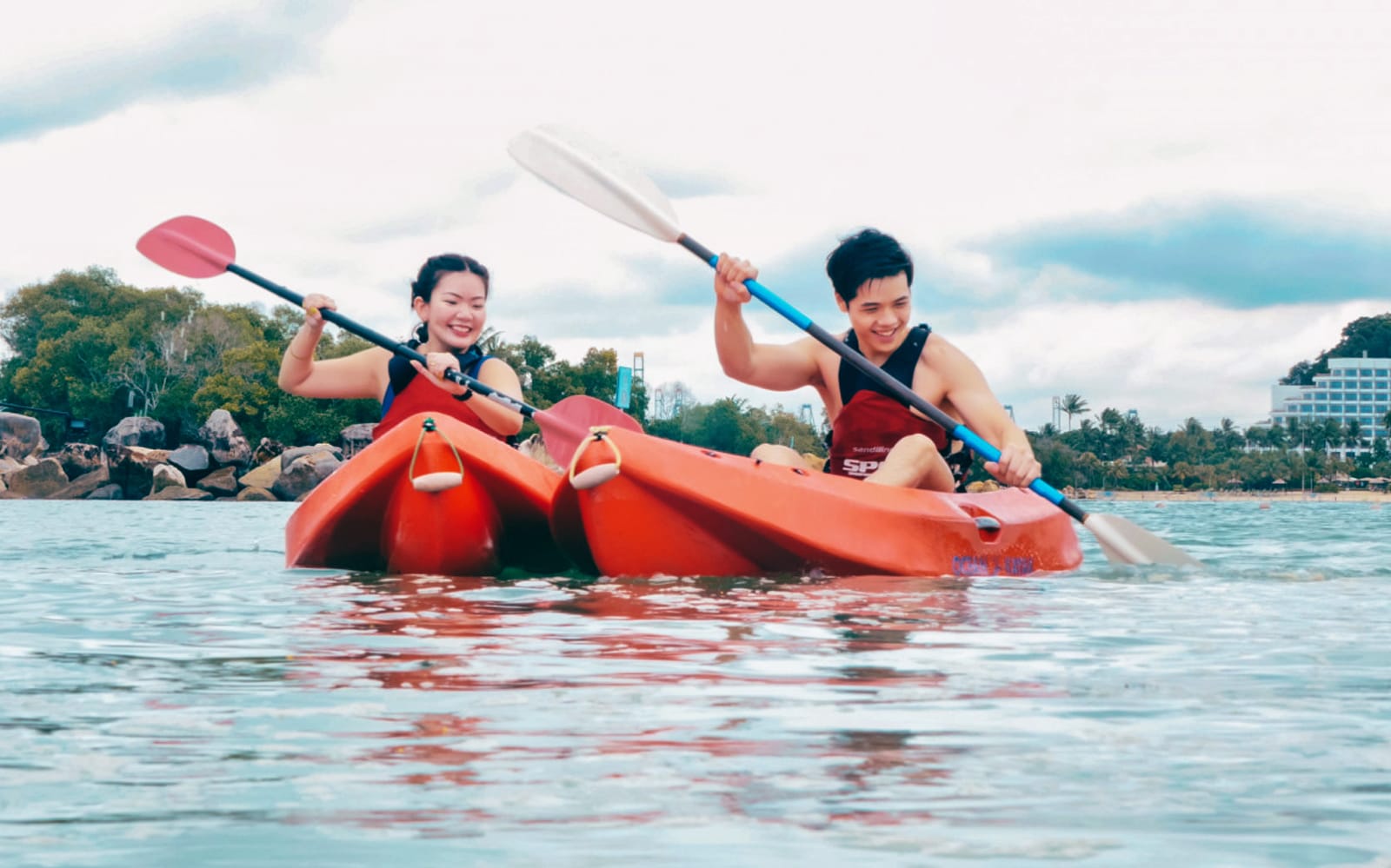 Ola Beach Club: Kayaking Tickets in Singapore - Book Now | TickYourList