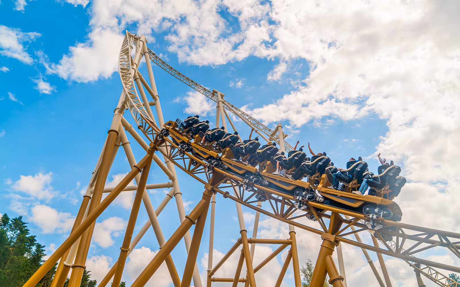 Thorpe Park Entry Tickets in London - Attractions | TickYourList
