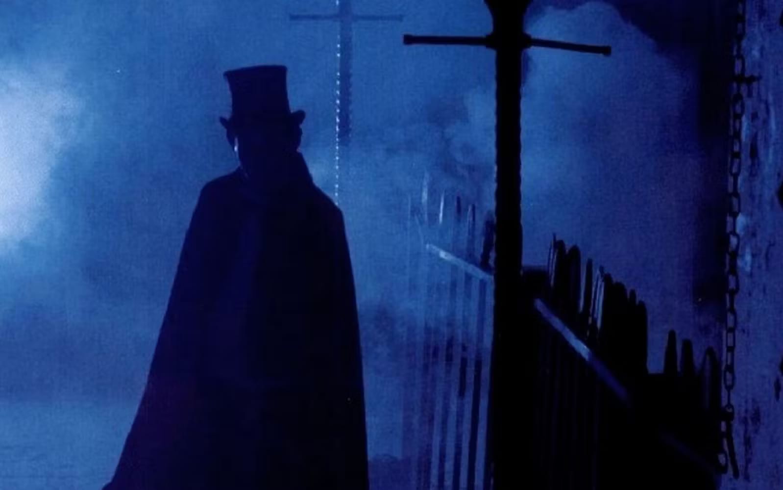 8bd3b2bf-8557-4b94-85d9-1e2b19b9665d-12311-london-jack-the-ripper---haunted-london-tour-02.avif