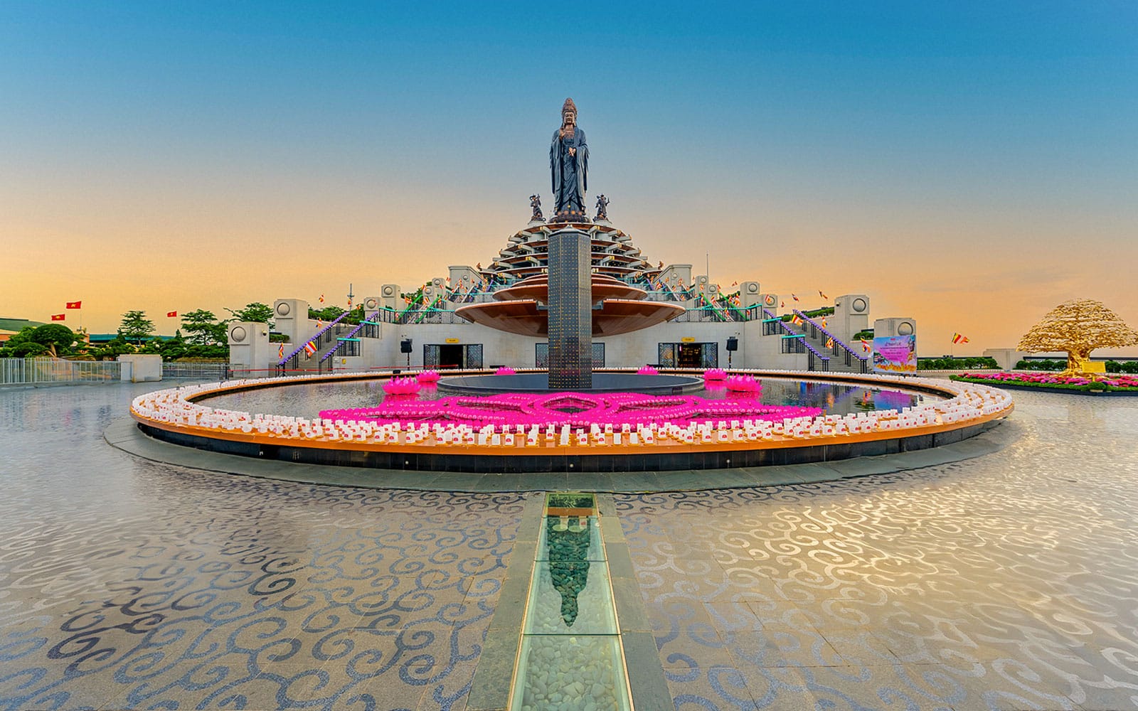 Sun World Ba Den Mountain Cable Car Tickets to Van Son Peak in Tay Ninh - Attractions | TickYourList