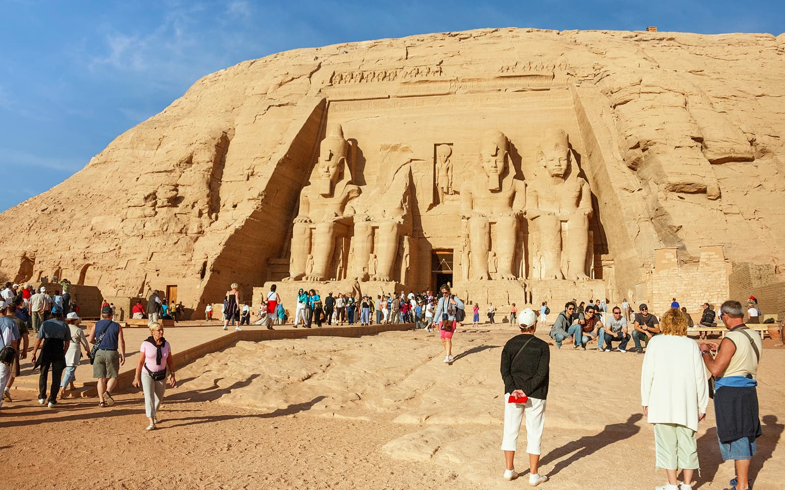 From Aswan: 4-Day Nile Cruise with Abu Simbel Visit & Luxor Hot Air Balloon Ride tickets in Aswan - Attractions | TickYourList
