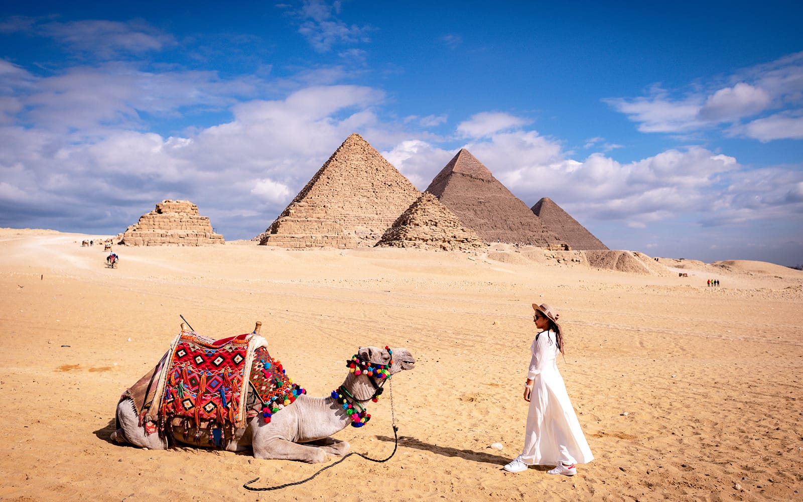 From Cairo: Private Full-Day Guided Tour of Giza Pyramids, Sphinx, Grand Egyptian Museum & Bazaar with Lunch & Hotel Transfers tickets in Cairo - Activities | TickYourList