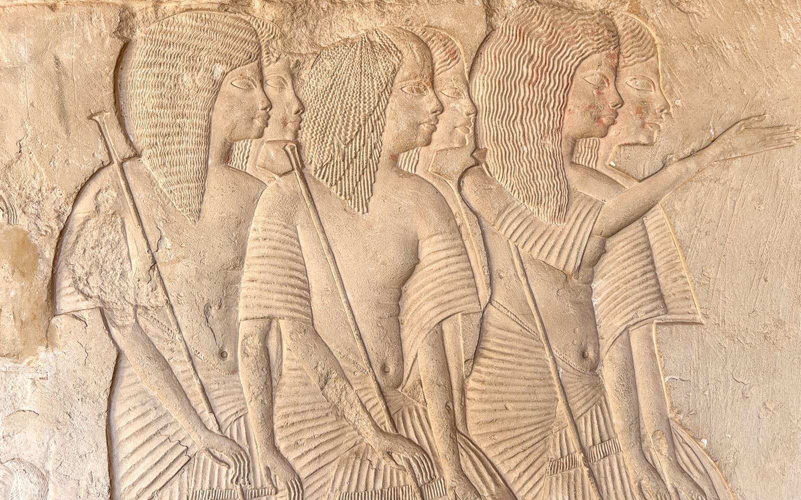 Saqqara, Memphis & Dahshur: Skip-the-Line Tickets in Cairo - Features | TickYourList