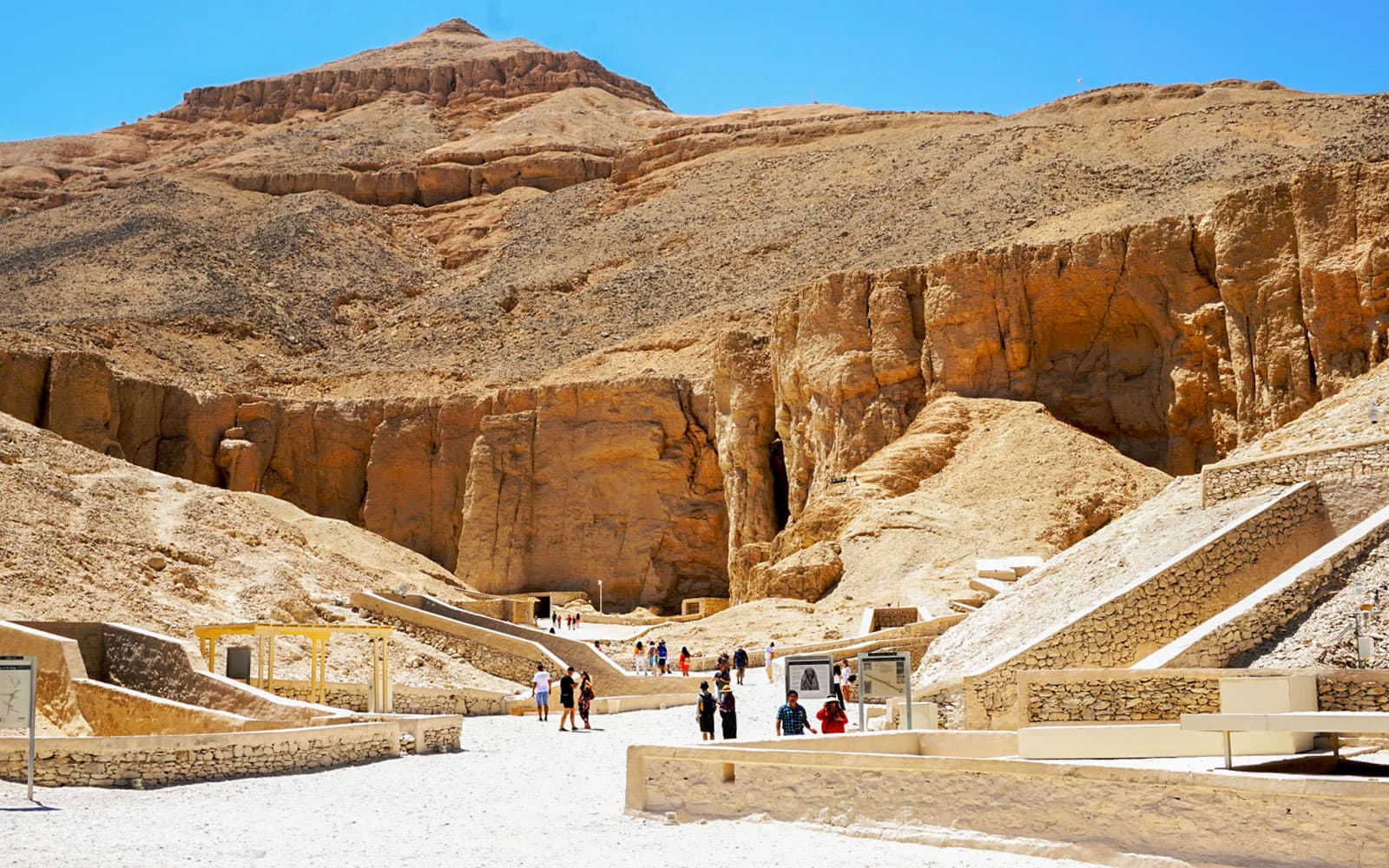 Guided Day Tour to Valley of the Kings from Hurghada with Lunch & Hotel Transfers tickets in Luxor - Highlights | TickYourList