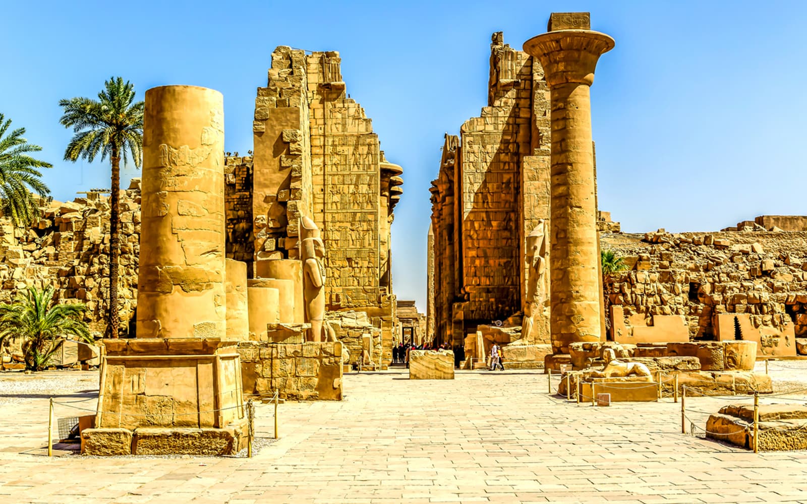 Full-Day Guided Tour of Valley of the Queens from Luxor with Lunch & Transfers