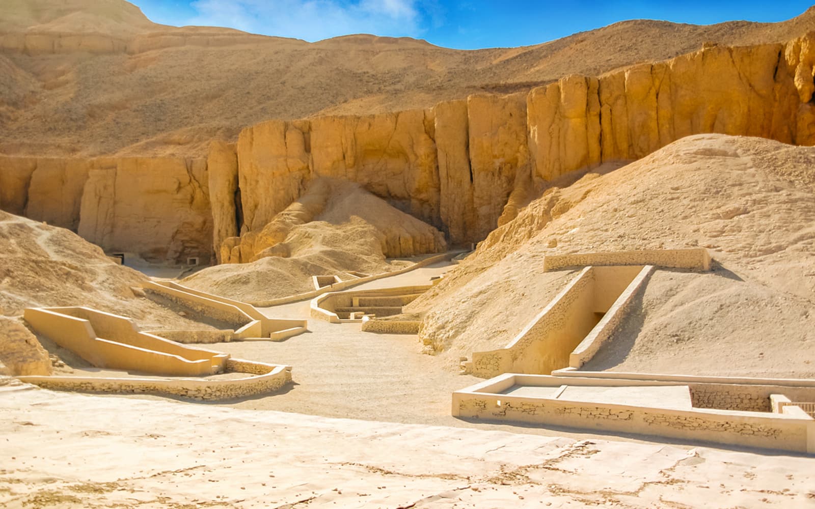 Full-Day Guided Tour of Valley of the Queens from Luxor with Lunch & Transfers tickets in Luxor - Highlights | TickYourList