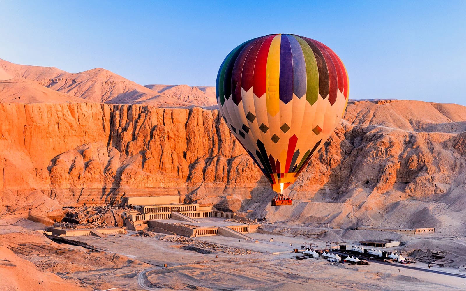 Hot-Air Balloon Tour in Luxor with Hotel Transfers tickets in Luxor - Activities | TickYourList