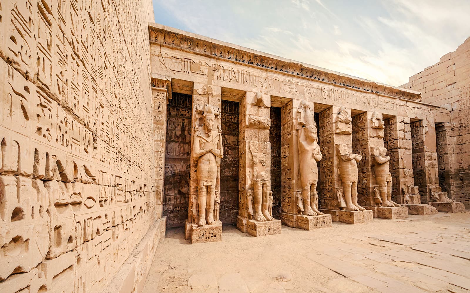 From Luxor: Full-Day All-Inclusive Tour to Luxor West and East Banks with Lunch tickets in Luxor - Highlights | TickYourList