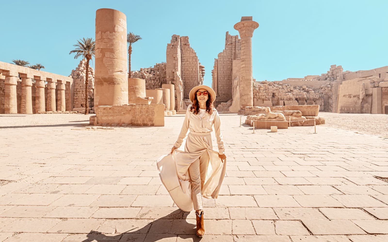 From Luxor: Half-Day East Bank Guided Tour with Karnak and Luxor Temple Visits and Lunch