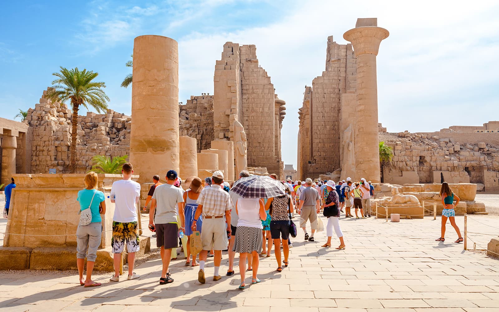 From Hurghada: Full-Day Tour of Luxor Valley of the Kings & Tutankhamun Tomb tickets in Luxor - Features | TickYourList