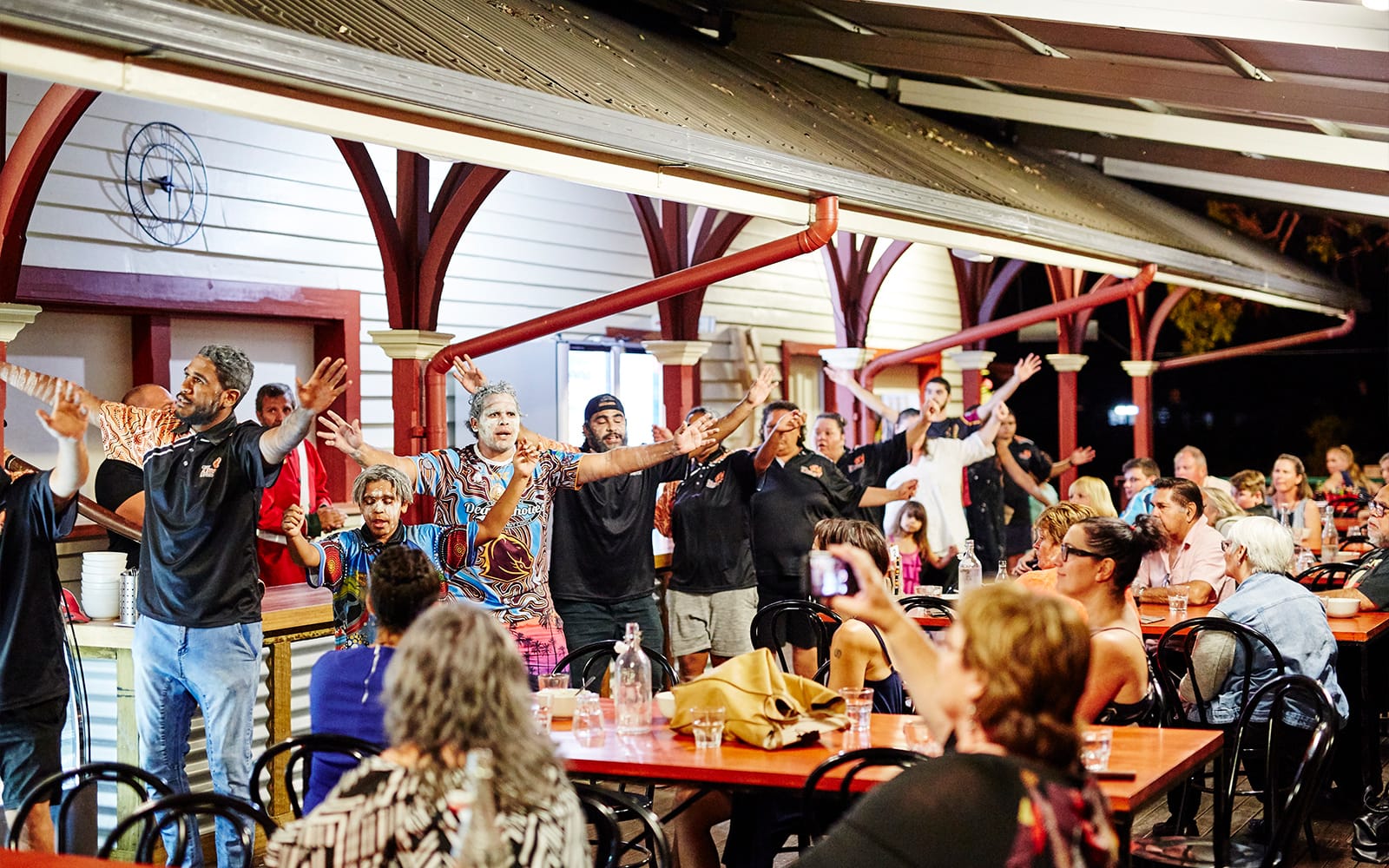 Gold Coast Tickets: Spirits of the Red Sand Evening Theatre Show + Dinner in Brisbane - Attractions | TickYourList