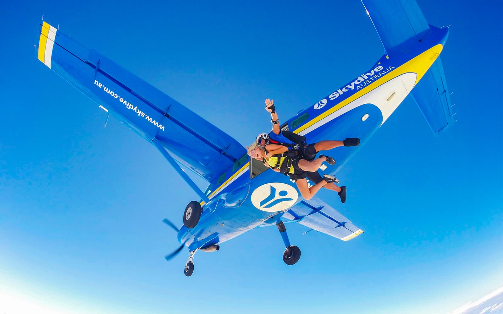 Airlie Beach Tandem Skydive tickets in Whitsundays - Attractions | TickYourList