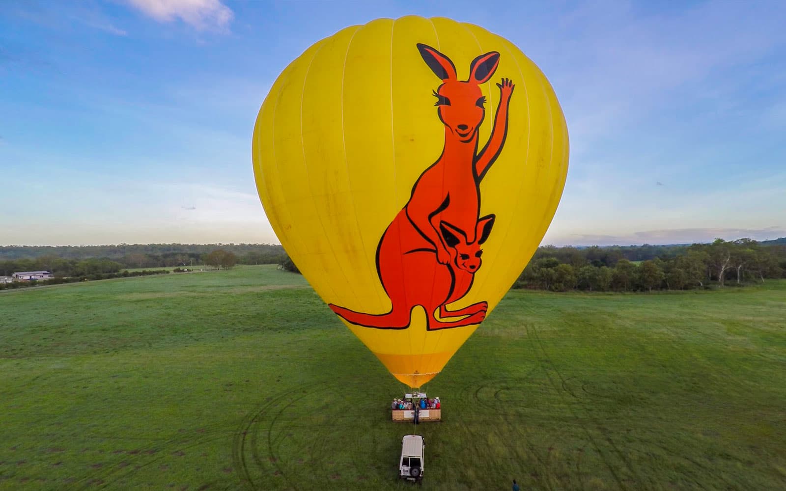 Cairns Classic Hot Air Balloon Ride with Return Transfers tickets in Cairns - Features | TickYourList