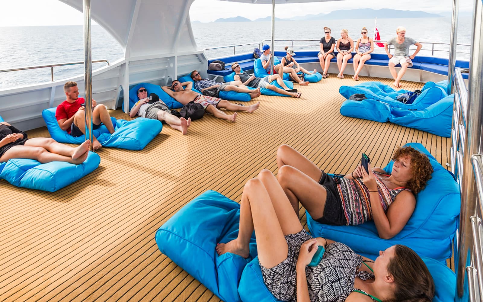 Cairns to Great Barrier Reef Snorkel Cruise with Lunch tickets in Cairns - Activities | TickYourList