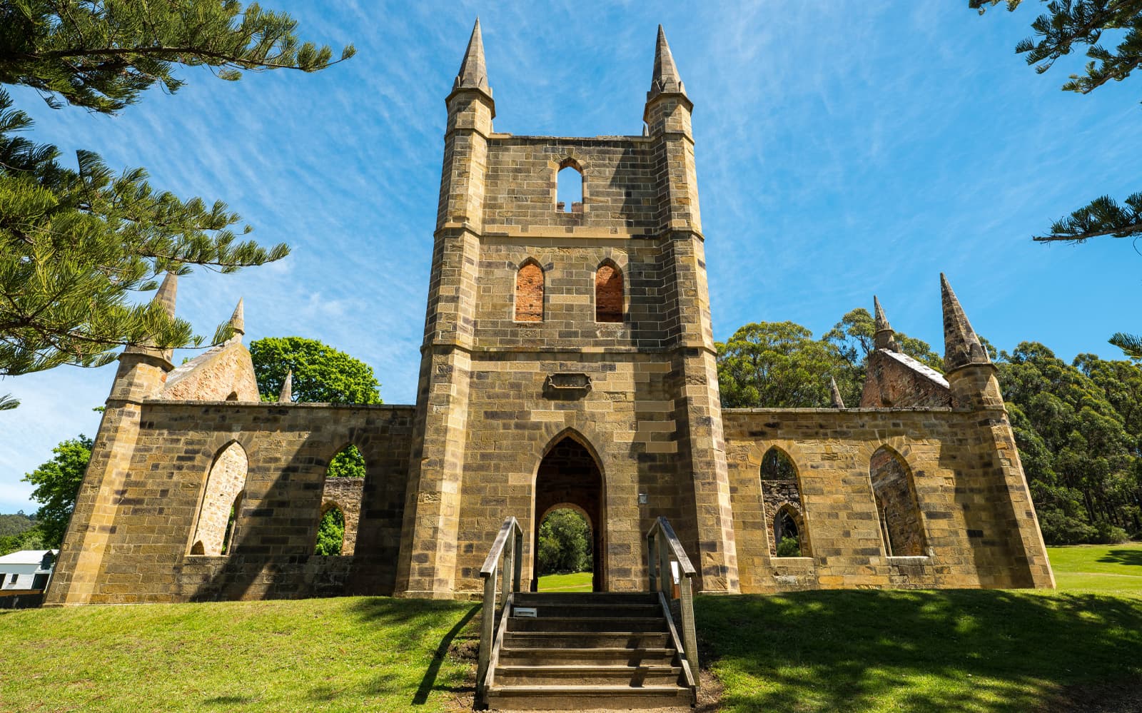 Hobart to Port Arthur Bus Service with Port Arthur Historic Site