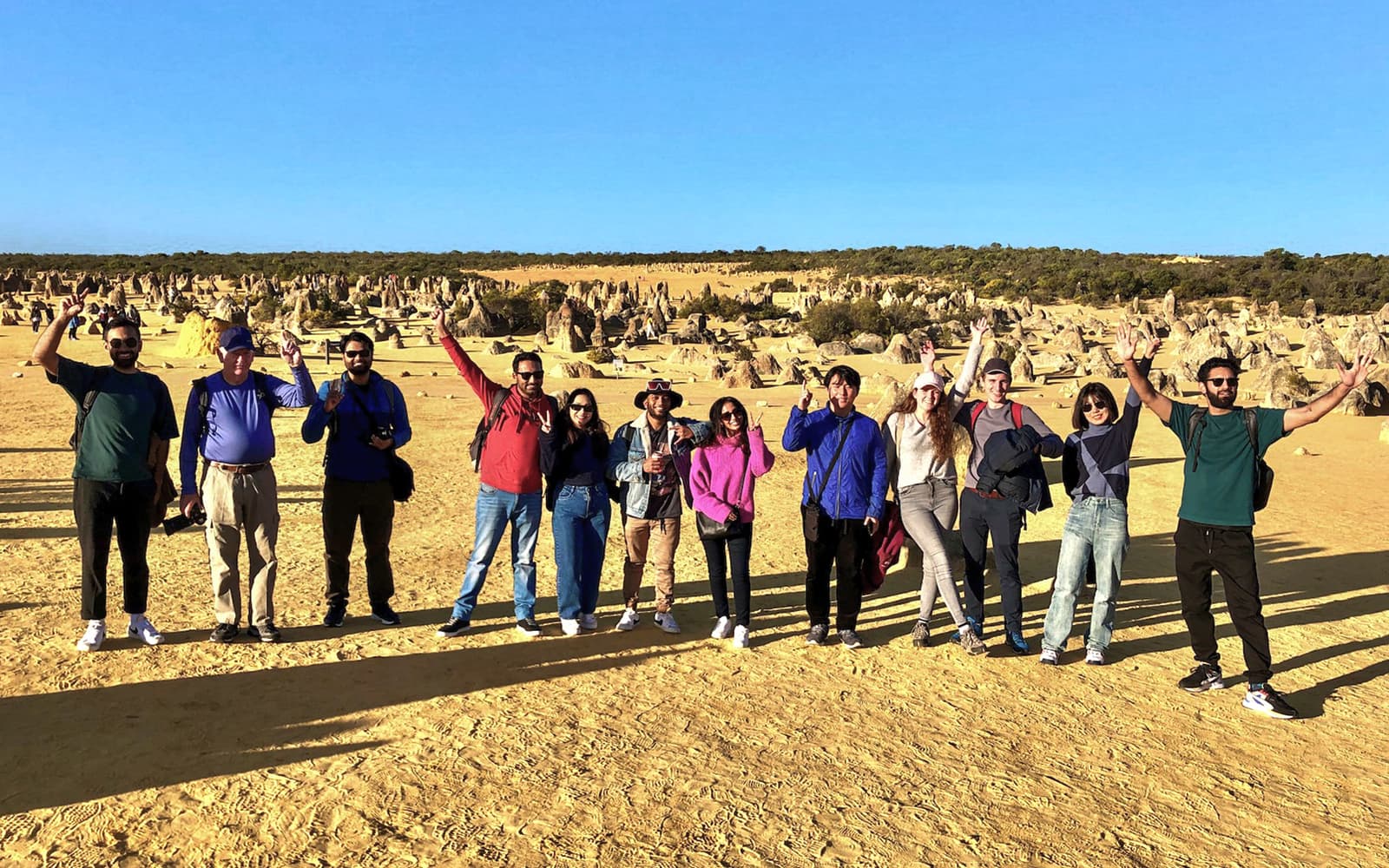 From Perth: Pinnacles & Lobster Shack Full-Day Guided Tour