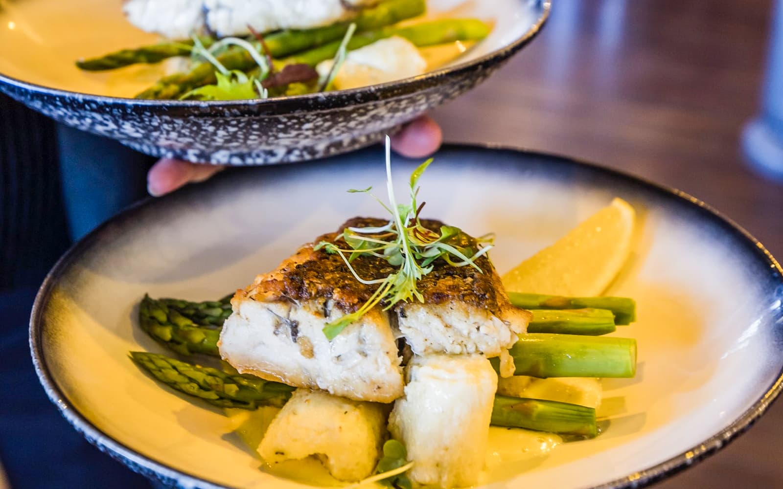 Guided Food & Wine Tour at Sunshine Coast Hinterland with Lunch & Tastings tickets in Sunshine Coast - Features | TickYourList
