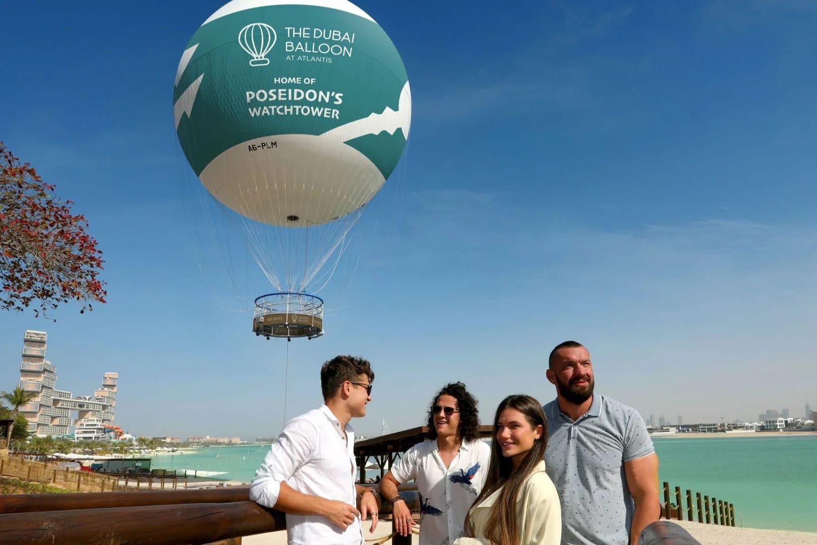 family enjoying the Dubai Balloon at Atlantis