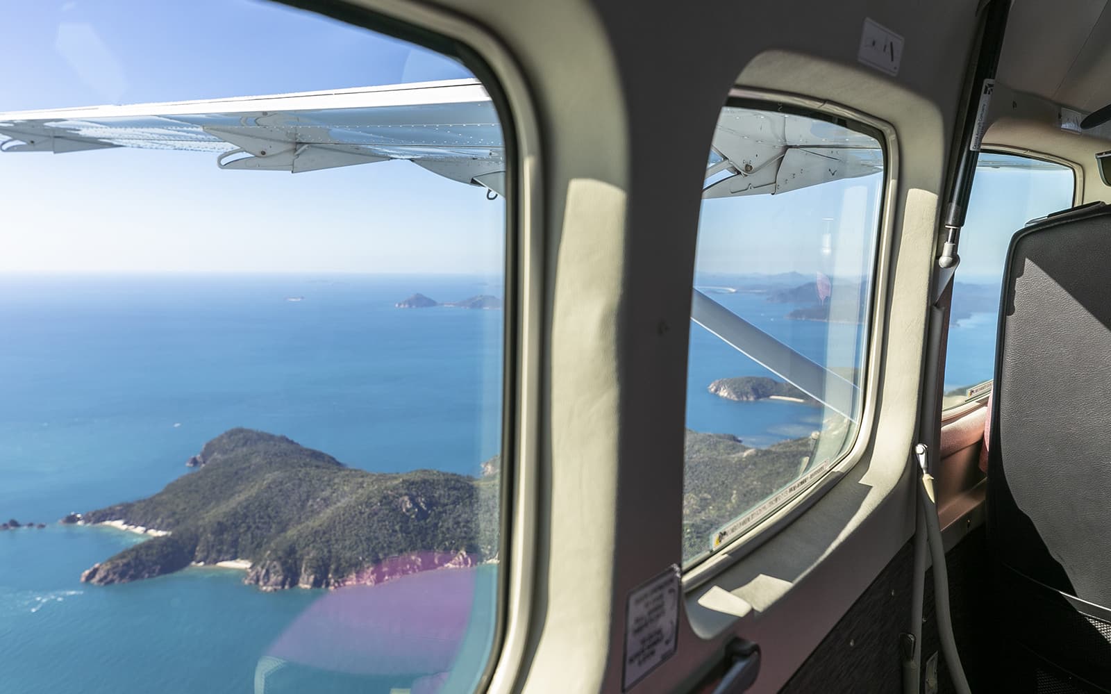 Tickets to Whitsunday Islands & Great Barrier Reef 1-hr Scenic Flight in Whitsundays - Activities | TickYourList