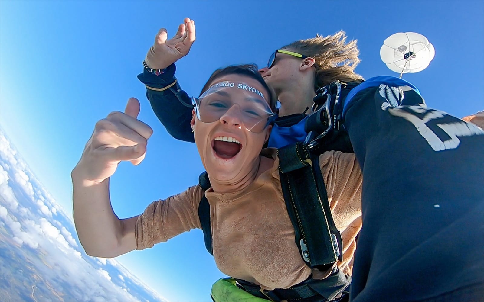 Airlie Beach Tandem Skydive with Beach Landing experience tickets in Whitsundays | TickYourList