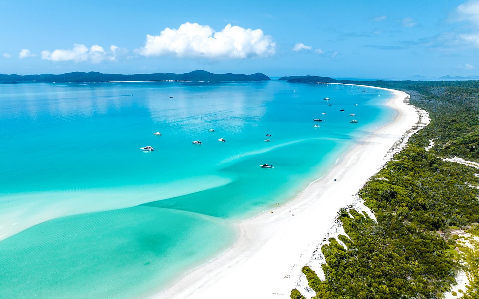 From Airlie Beach: Whitsunday Islands & Heart Reef 60-Minute Scenic Flight tickets in Whitsundays - Features | TickYourList