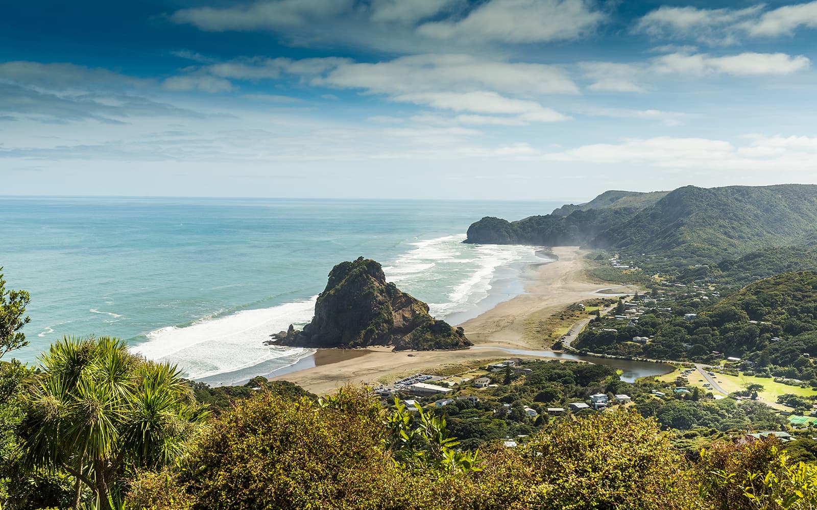 Auckland City & West Coast Luxury Tour tickets in Auckland - Activities | TickYourList