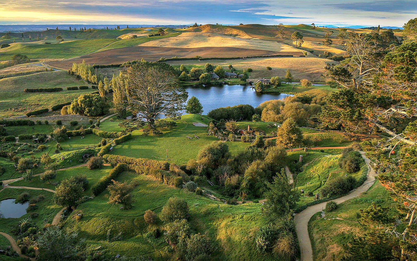 From Auckland: Hobbiton Movie Set Private Tour tickets in Auckland - Highlights | TickYourList