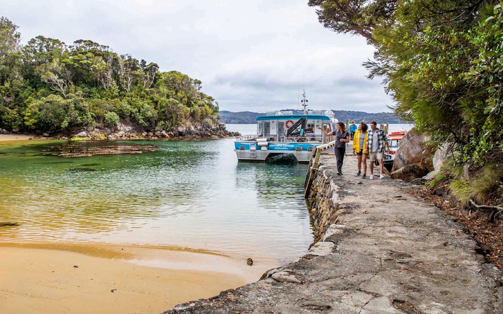 From Stewart Island: Ulva Island Explorer Tour with Paterson Inlet Cruise