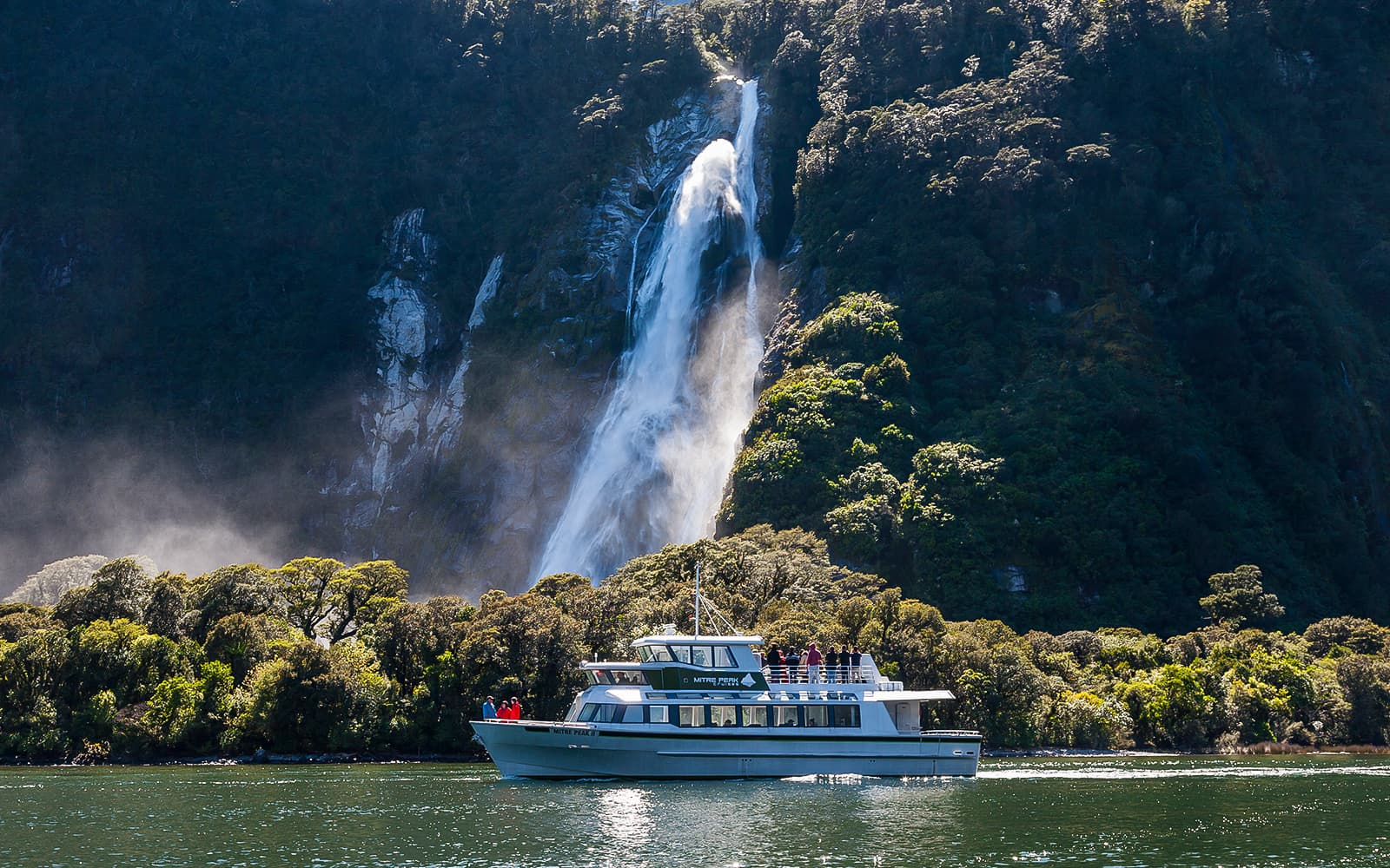 Milford Sound Boutique Small-Boat Cruise
