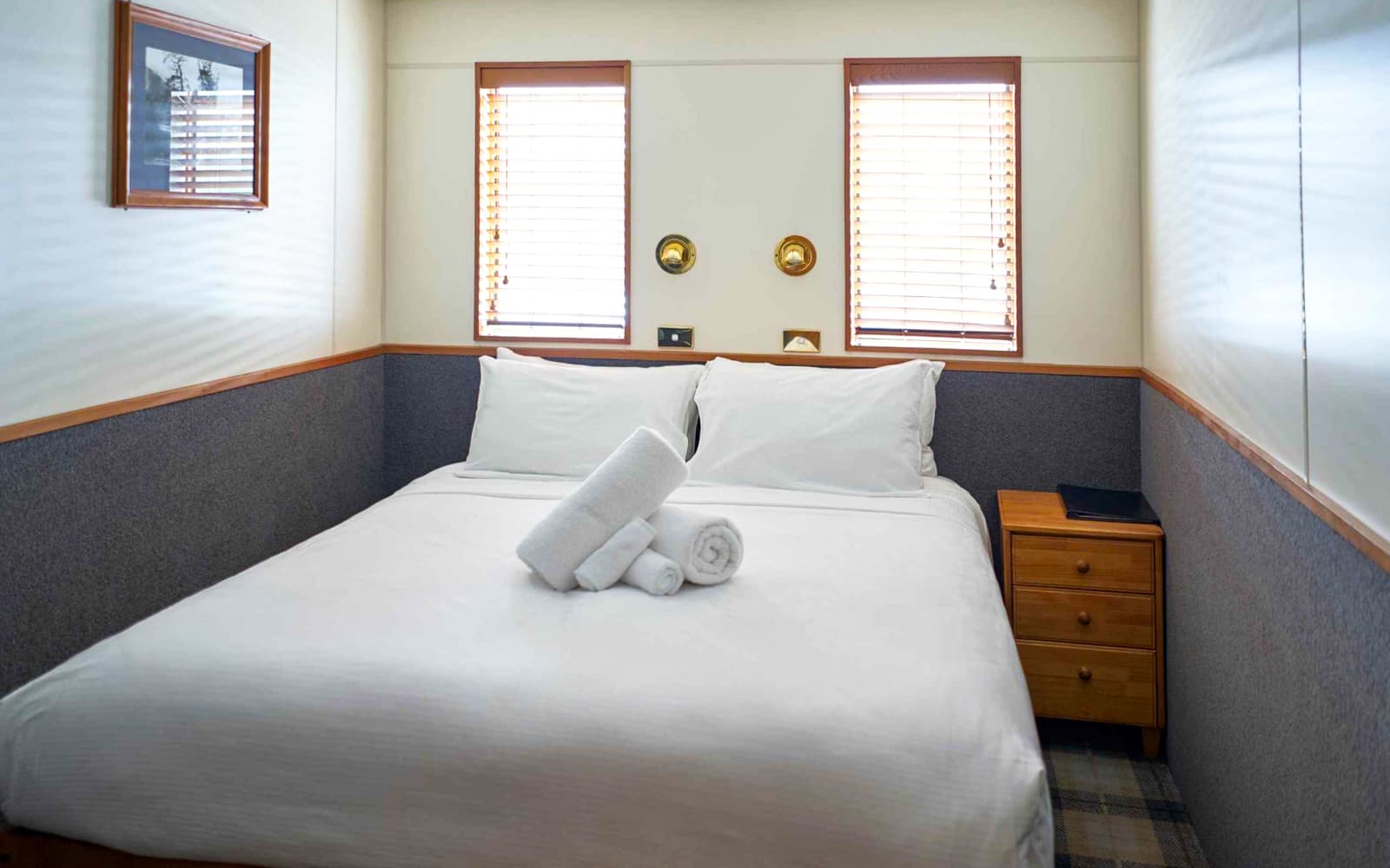 Overnight Milford Sound Cruise with Dinner & Activities tickets in Milford Sound - Highlights | TickYourList