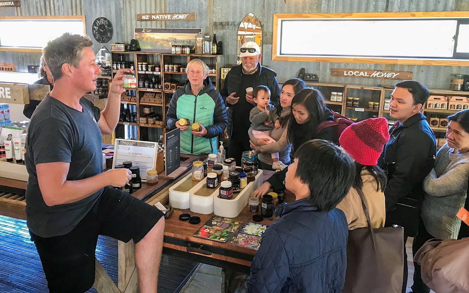 Half-Day Guided Tour of Arrowtown & Nearby Attractions With Queenstown Transfers tickets in Queenstown - Highlights | TickYourList