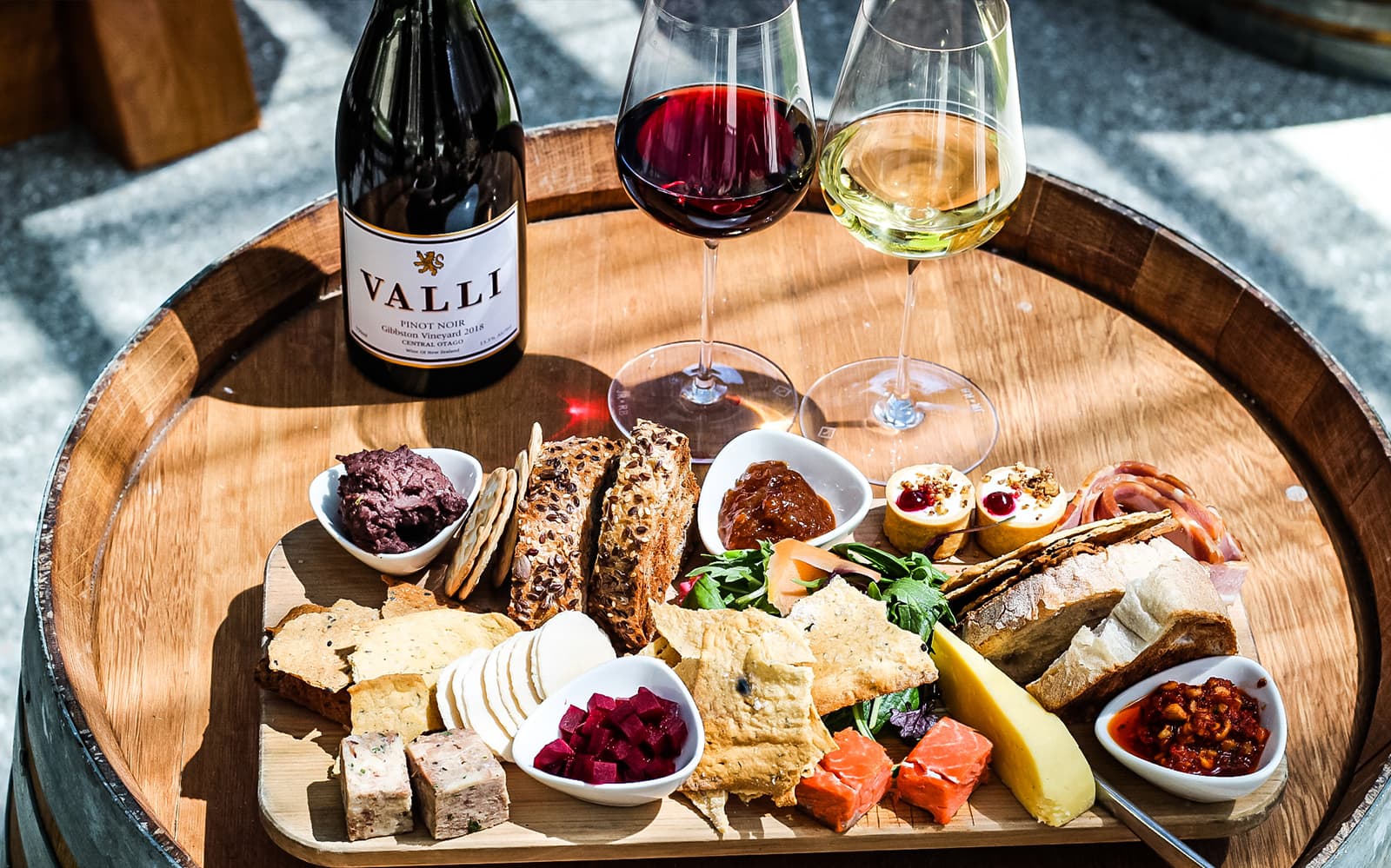 Guided Tour of Queenstown with Wine Tasting tickets in Queenstown - Features | TickYourList