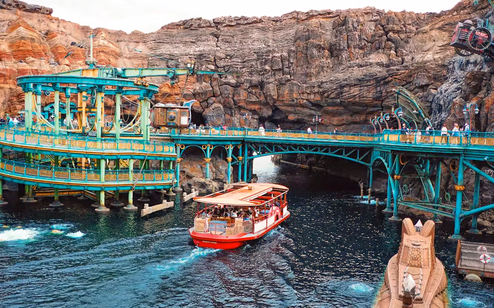 Tokyo Disneyland Ticket in Tokyo - Highlights | TickYourList