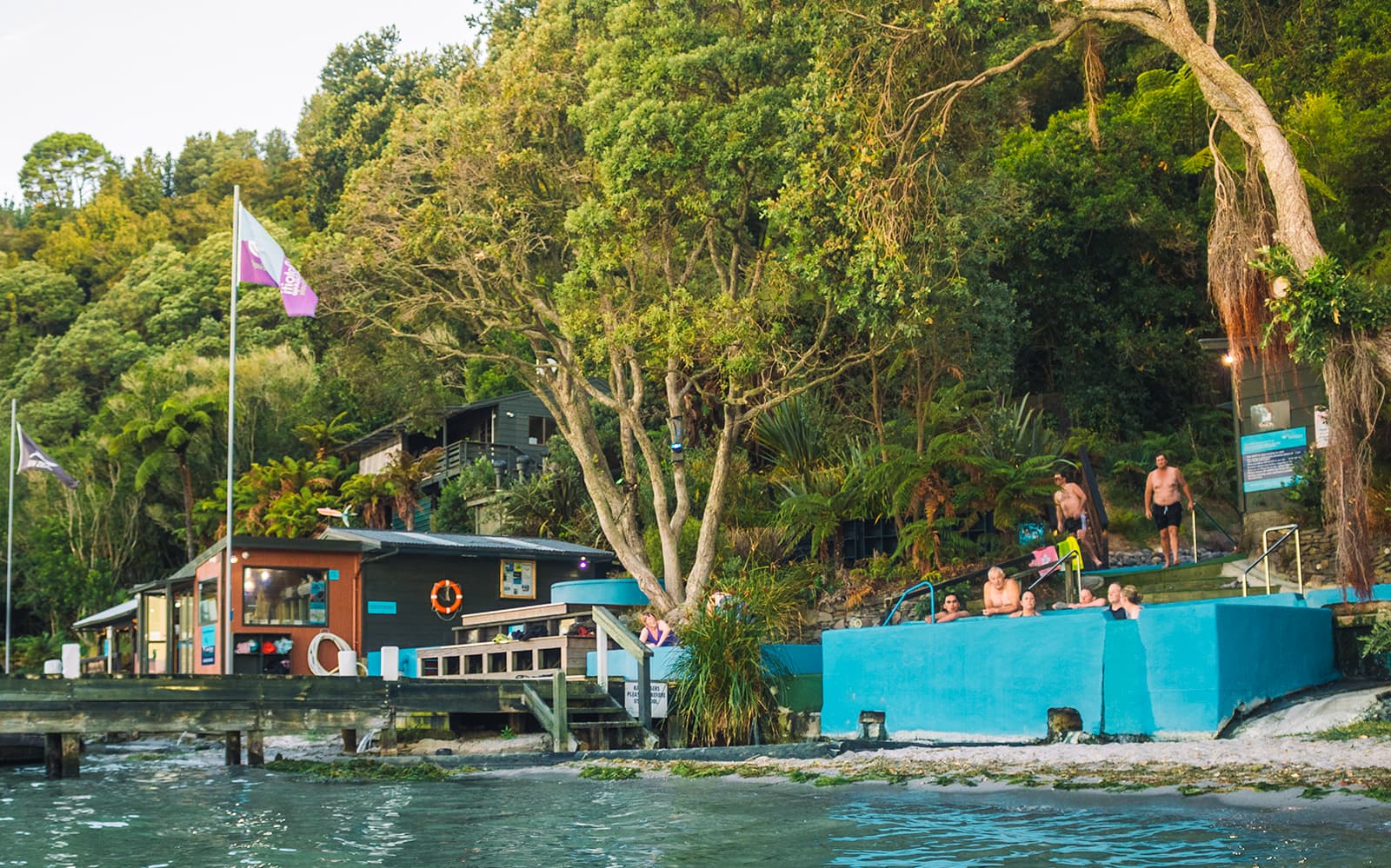 3.5-Hour Guided Kayak Tour of Lake Rotoiti with Manupirua Hot Pools Entry tickets in Rotorua - Features | TickYourList