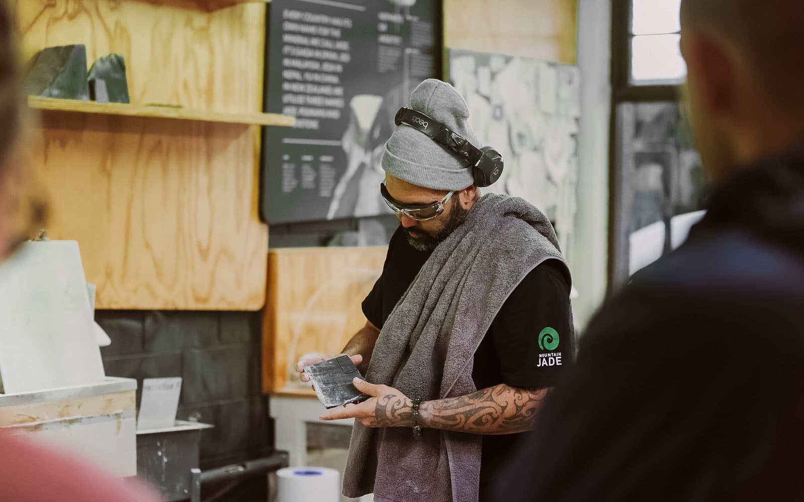 40 Mins Jade Carving Rotorua Guided Tour tickets in Rotorua - Features | TickYourList