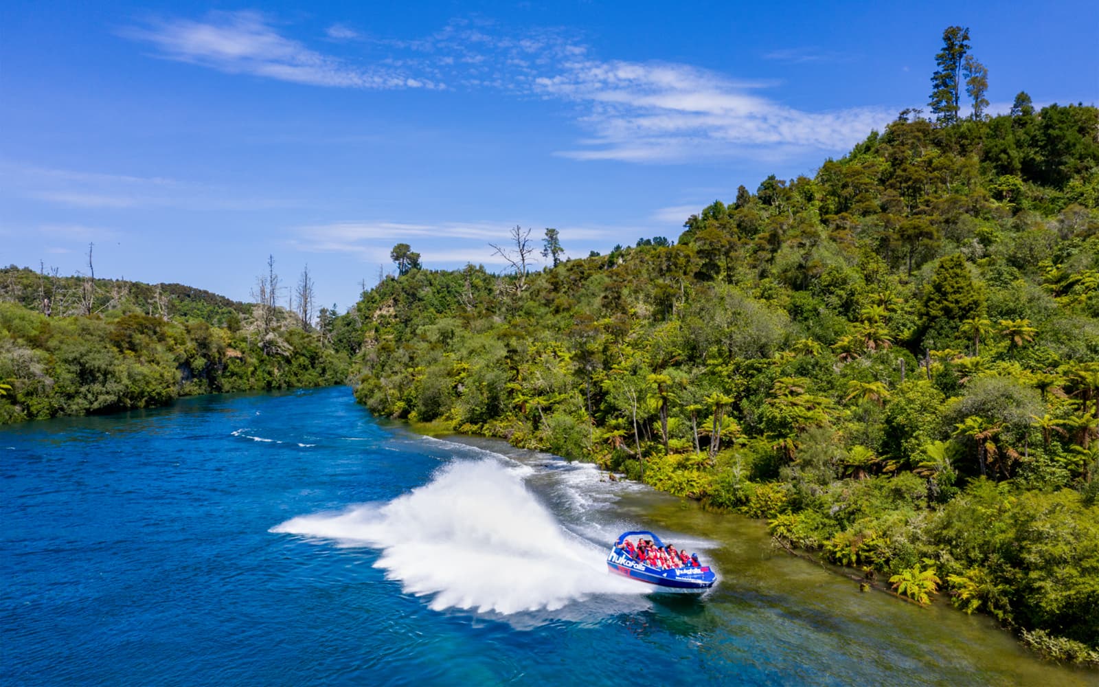 30-Min Huka Falls Jet Boat Ride Tickets in Taupo - Features | TickYourList