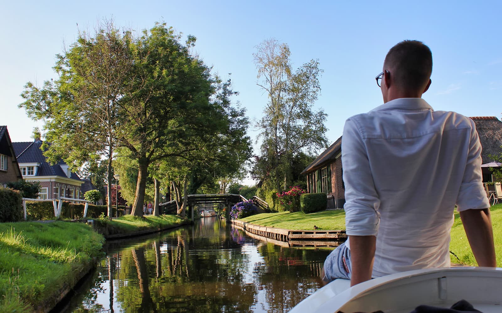 Small group day trip to Giethoorn