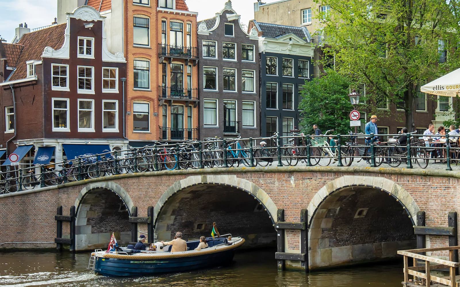 Amsterdam Cultural & Historical Walking Tour in German or English tickets in Amsterdam - Features | TickYourList