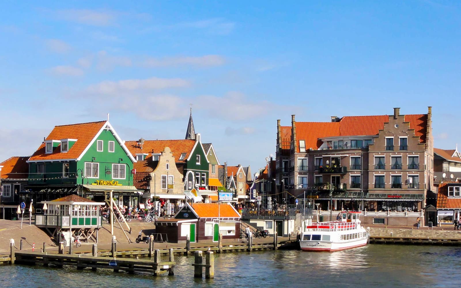 From Amsterdam: Windmills, Edam and Volendam Tour