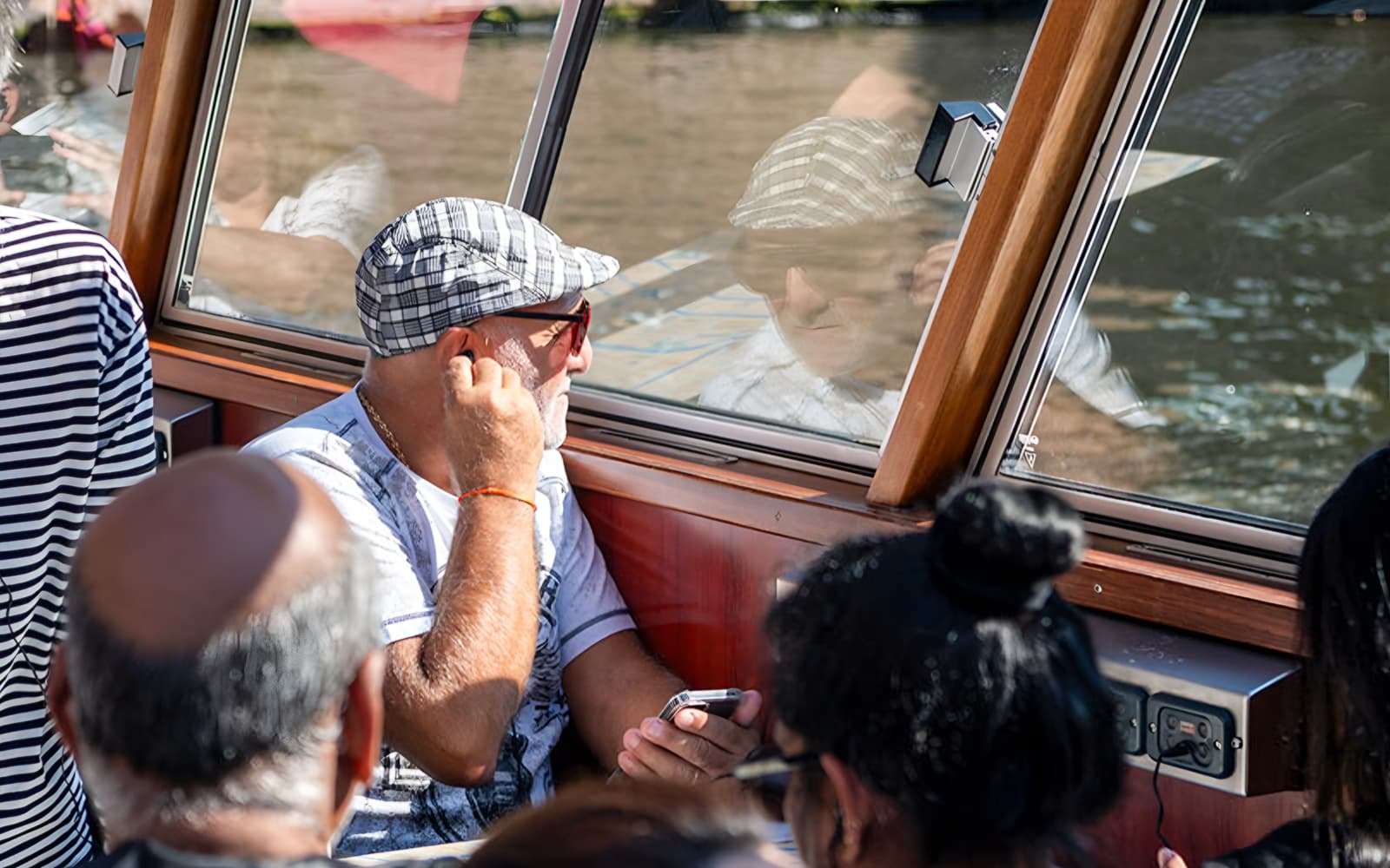 Amsterdam: 75-Minute City Canal Cruise tickets in Amsterdam - Attractions | TickYourList