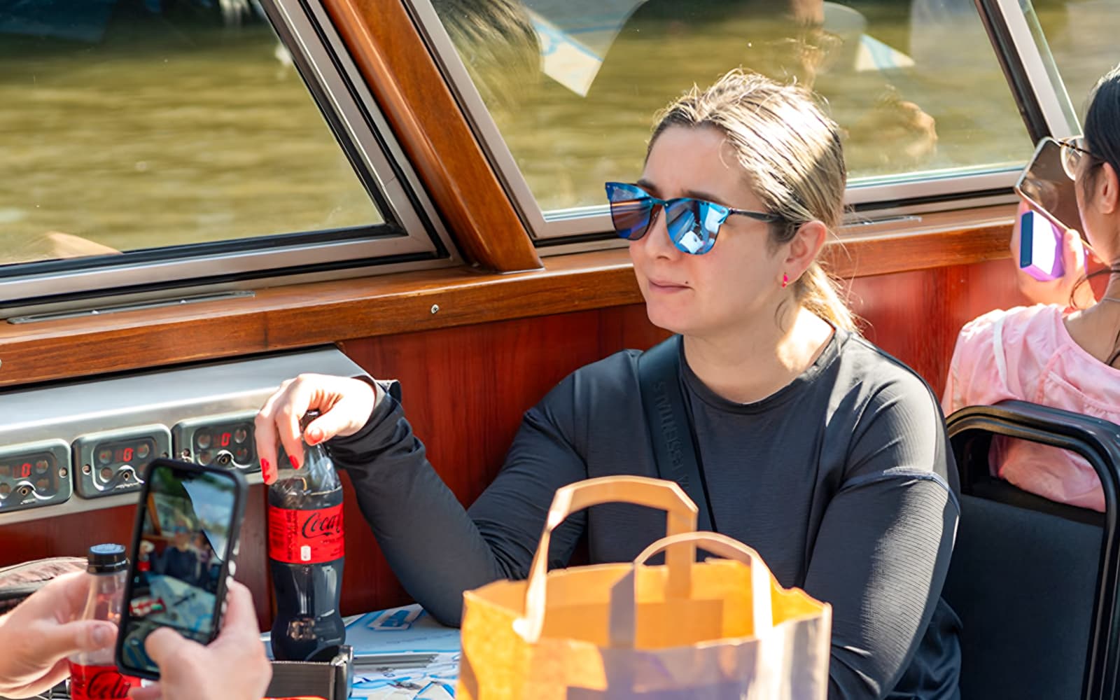 Amsterdam: 75-Minute City Canal Cruise tickets in Amsterdam - Features | TickYourList