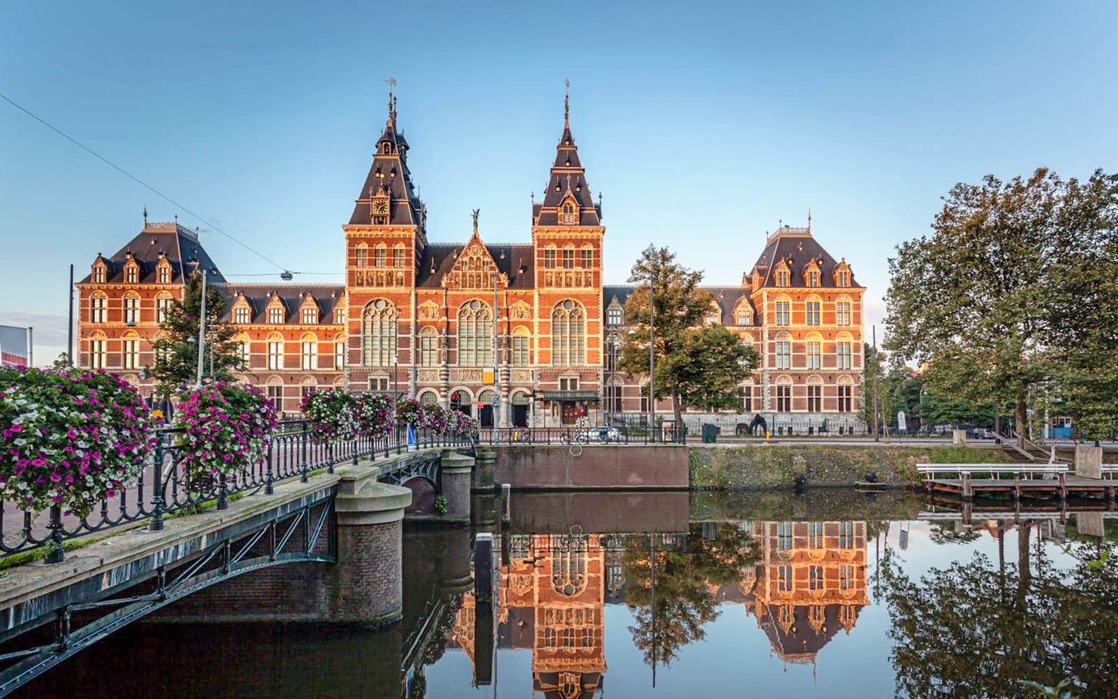 Ultimate Food and History Tour of Amsterdam tickets in Amsterdam - Attractions | TickYourList