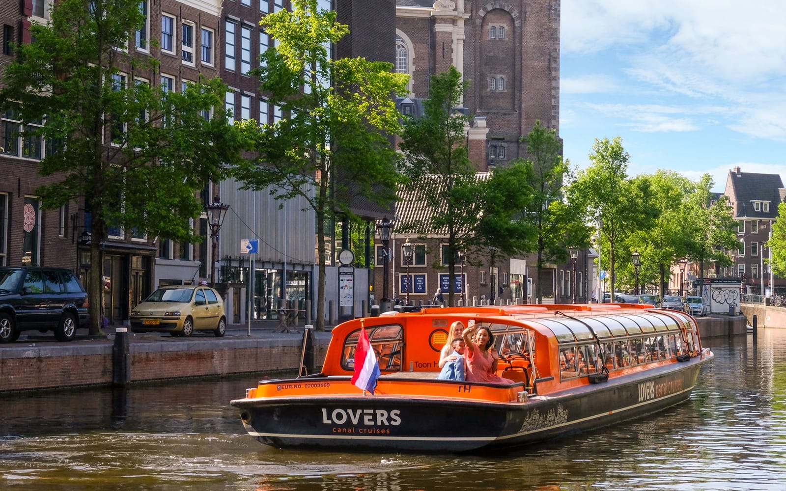 Amsterdam: 1-Hour Sightseeing Canal Cruise