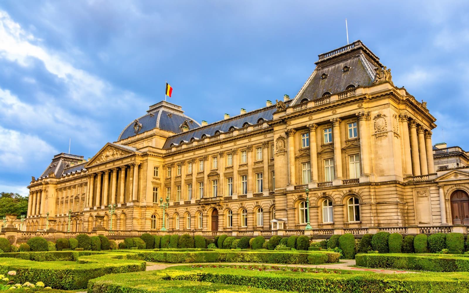 Full-Day Guided Tour of Brussels from Amsterdam tickets in Amsterdam - Activities | TickYourList
