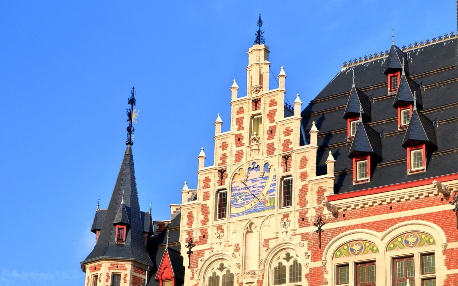 Full-Day Guided Tour of Brussels from Amsterdam tickets in Amsterdam - Features | TickYourList