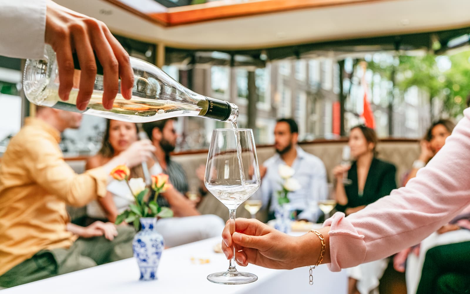 Amsterdam: Luxury Canal Cruise with Unlimited Drinks tickets in Amsterdam - Activities | TickYourList