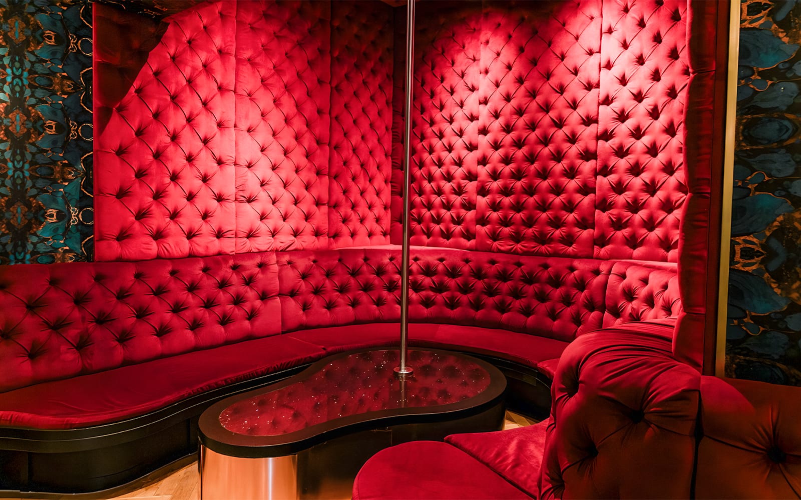 1-Hour Brothel Tour with Former Sex Worker tickets in Amsterdam - Activities | TickYourList