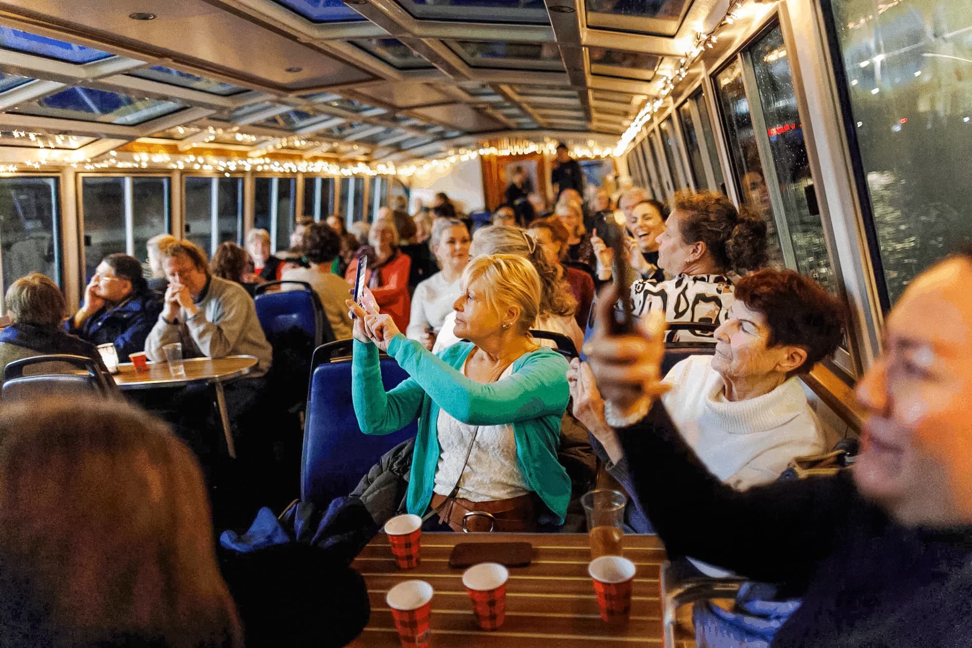 Amsterdam Light Festival: 75-min Traditional Cruise With Optional Unlimited Drinks tickets in Amsterdam - Activities | TickYourList
