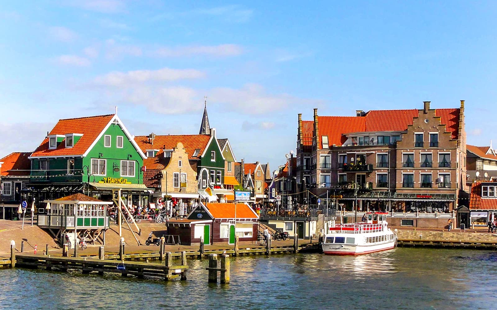 Full-Day Guided Tour of the Dutch Countryside with a Cruise & Museum Entrance tickets in Amsterdam - Features | TickYourList